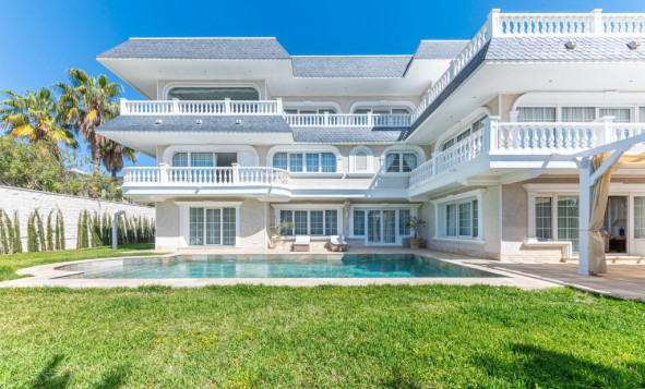 Herverkoop - 3. Halfvrijstaand huis - Playa San Juan - Costa Blanca Noord