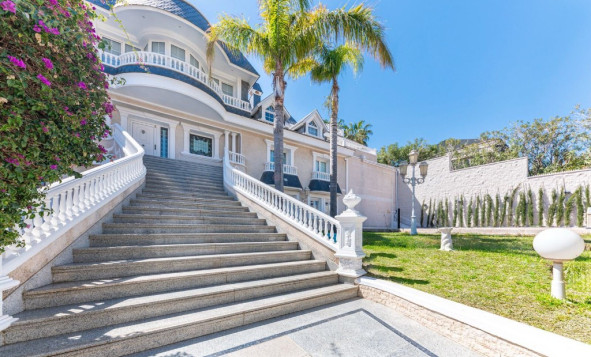 Herverkoop - 3. Halfvrijstaand huis - Playa San Juan - Costa Blanca Noord