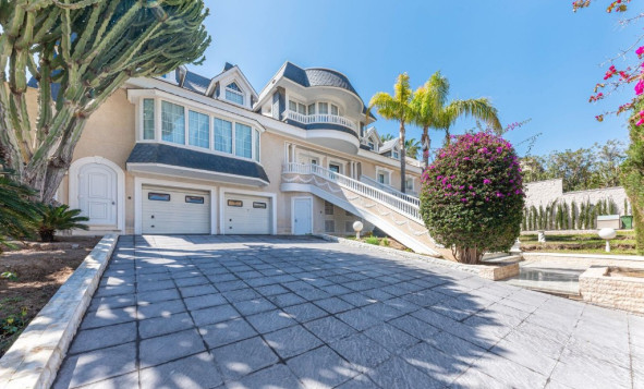 Herverkoop - 3. Halfvrijstaand huis - Playa San Juan - Costa Blanca Noord