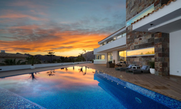 Herverkoop - 3. Halfvrijstaand huis - Altea - Costa Blanca Zuid