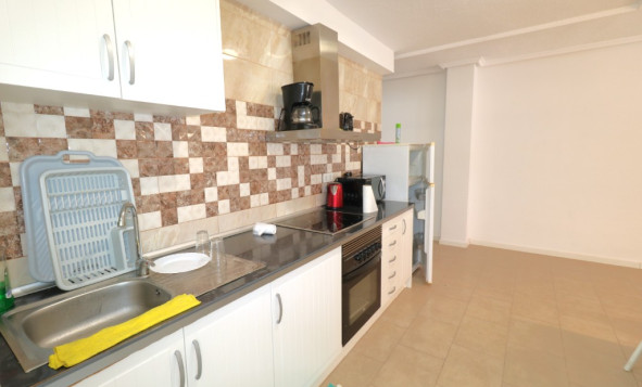 Herverkoop - 1. Appartement / flat - Torrevieja - Costa Blanca Zuid
