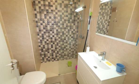 Herverkoop - 1. Appartement / flat - Torrevieja - Costa Blanca Zuid