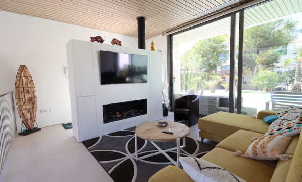 Reventa - 3. Casa pareada - Las Colinas Golf and Country Club - Costa Blanca Sur