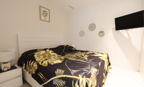 Reventa - 3. Casa pareada - Las Colinas Golf and Country Club - Costa Blanca Sur