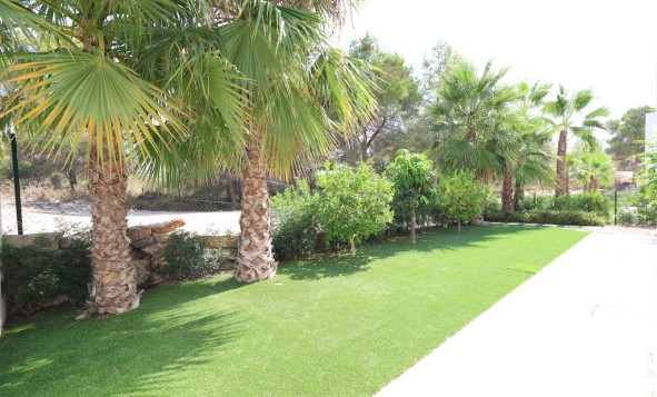 Reventa - 3. Casa pareada - Las Colinas Golf and Country Club - Costa Blanca Sur
