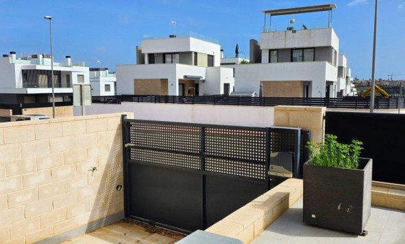 Herverkoop - 3. Halfvrijstaand huis - Orihuela Costa - Costa Blanca Zuid