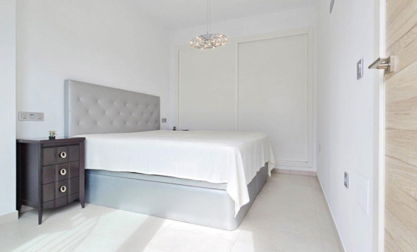 Herverkoop - 3. Halfvrijstaand huis - Orihuela Costa - Costa Blanca Zuid