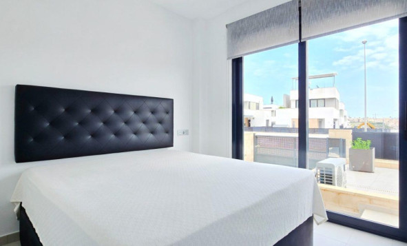 Herverkoop - 3. Halfvrijstaand huis - Orihuela Costa - Costa Blanca Zuid