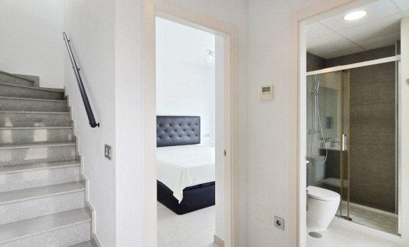 Herverkoop - 3. Halfvrijstaand huis - Orihuela Costa - Costa Blanca Zuid