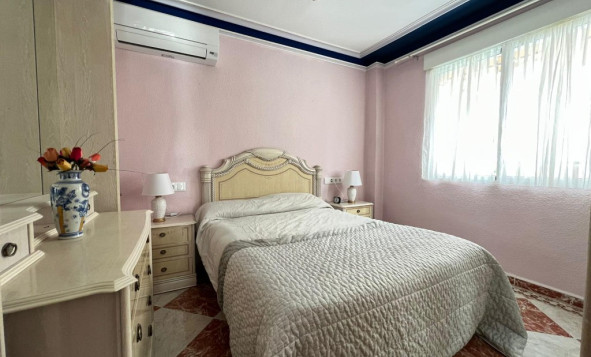 Reventa - 2. Chalet adosado - La Mata - Costa Blanca Sur