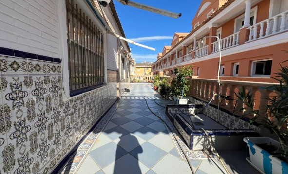 Reventa - 2. Chalet adosado - La Mata - Costa Blanca Sur