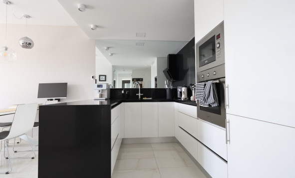 Herverkoop - 1. Appartement / flat - Orihuela Costa - Costa Blanca Zuid