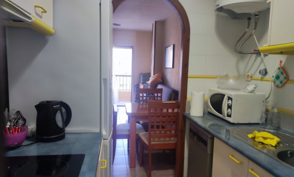 Resale - 1. Apartment / flat - La Mata - Costa Blanca South