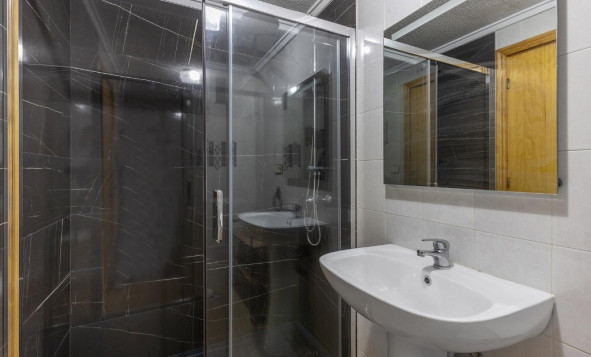 Herverkoop - 1. Appartement / flat - Torrevieja - Costa Blanca Zuid