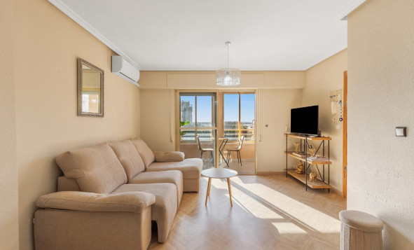 Herverkoop - 1. Appartement / flat - Torrevieja - Costa Blanca Zuid