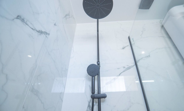 Herverkoop - 1. Appartement / flat - Torrevieja - Costa Blanca Zuid