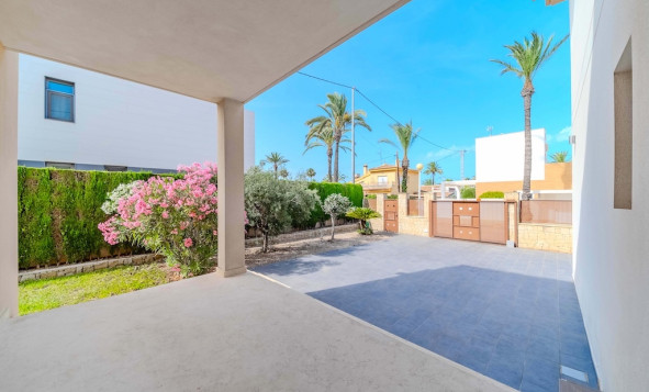 Herverkoop - 3. Halfvrijstaand huis - Cabo Roig - Costa Blanca Zuid
