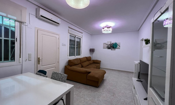 Herverkoop - 3. Halfvrijstaand huis - Ciudad Quesada - Costa Blanca Zuid