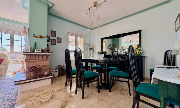 Herverkoop - 3. Halfvrijstaand huis - Villamartin - Costa Blanca Zuid