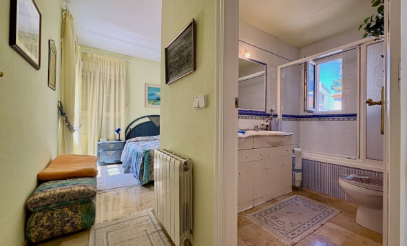 Herverkoop - 3. Halfvrijstaand huis - Villamartin - Costa Blanca Zuid