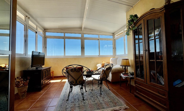 Herverkoop - 3. Halfvrijstaand huis - Villamartin - Costa Blanca Zuid