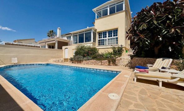 Herverkoop - 3. Halfvrijstaand huis - Villamartin - Costa Blanca Zuid