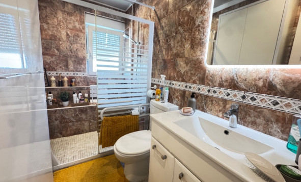 Herverkoop - 3. Halfvrijstaand huis - La Zenia - Costa Blanca Zuid