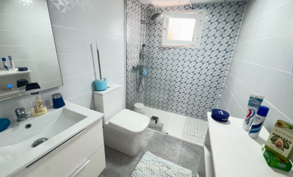 Herverkoop - 3. Halfvrijstaand huis - La Zenia - Costa Blanca Zuid