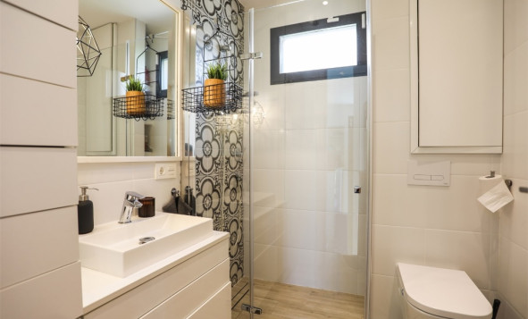 Herverkoop - 3. Halfvrijstaand huis - La Zenia - Costa Blanca Zuid