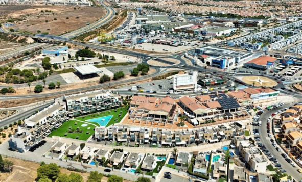 Herverkoop - 3. Halfvrijstaand huis - La Zenia - Costa Blanca Zuid