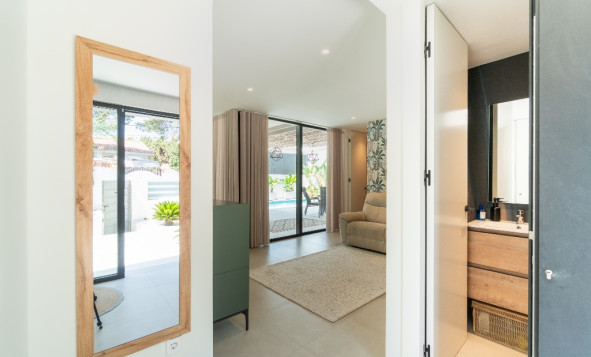 Herverkoop - 3. Halfvrijstaand huis - Los Balcones - Costa Blanca Zuid