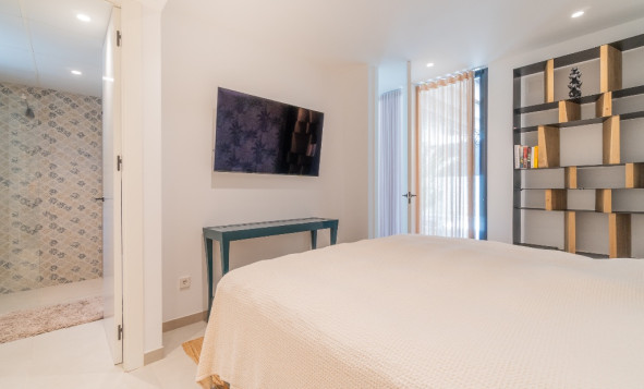 Herverkoop - 3. Halfvrijstaand huis - Los Balcones - Costa Blanca Zuid