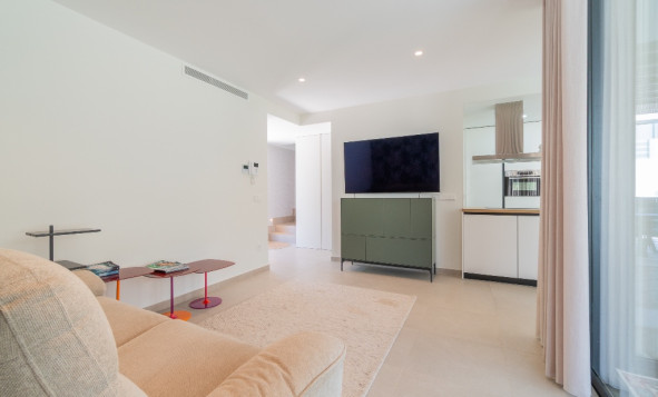 Herverkoop - 3. Halfvrijstaand huis - Los Balcones - Costa Blanca Zuid