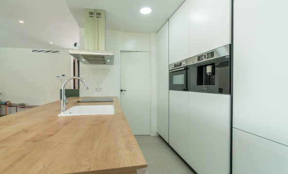 Herverkoop - 3. Halfvrijstaand huis - Los Balcones - Costa Blanca Zuid