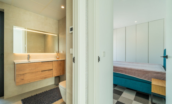 Herverkoop - 3. Halfvrijstaand huis - Los Balcones - Costa Blanca Zuid