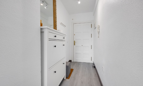 Herverkoop - 1. Appartement / flat - Punta Prima - Costa Blanca Zuid