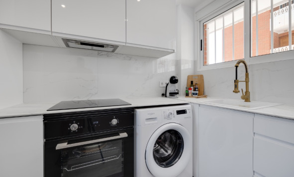 Herverkoop - 1. Appartement / flat - Punta Prima - Costa Blanca Zuid