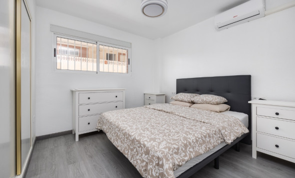 Herverkoop - 1. Appartement / flat - Punta Prima - Costa Blanca Zuid