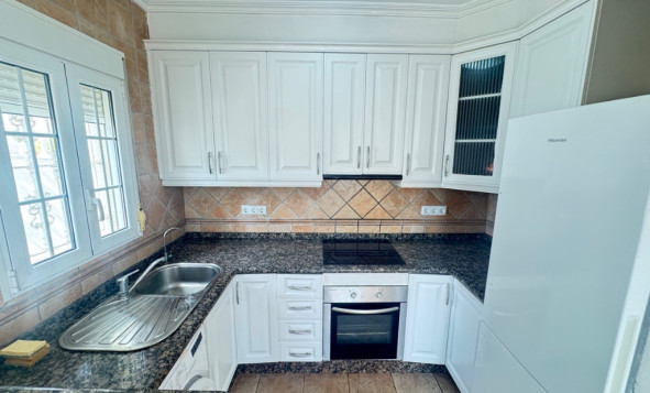 Herverkoop - 3. Halfvrijstaand huis - San Miguel de Salinas - Costa Blanca Zuid