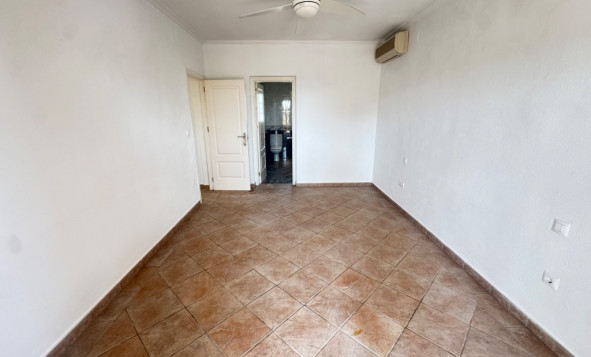 Herverkoop - 3. Halfvrijstaand huis - San Miguel de Salinas - Costa Blanca Zuid