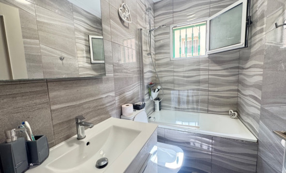 Reventa - 3. Casa pareada - Orihuela Costa - Costa Blanca Sur