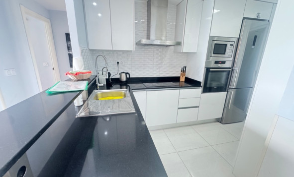 Herverkoop - 1. Appartement / flat - Punta Prima - Costa Blanca Zuid