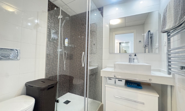 Herverkoop - 1. Appartement / flat - Punta Prima - Costa Blanca Zuid