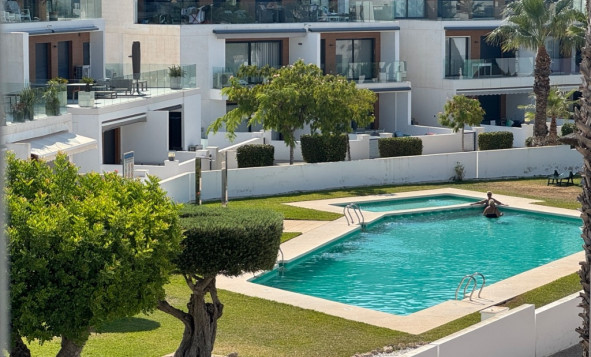 Herverkoop - 2. Town house / tussenwoning - Orihuela Costa - Costa Blanca Zuid