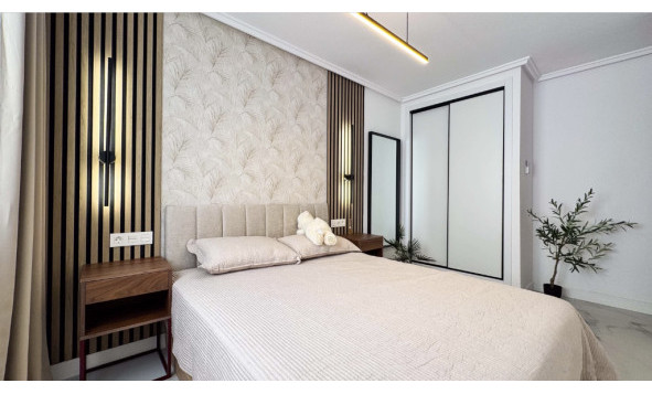 Herverkoop - 1. Appartement / flat - Torrevieja - Costa Blanca Zuid