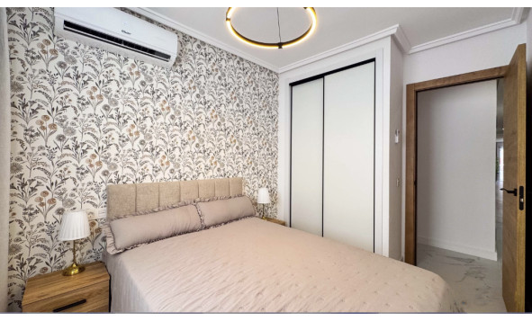 Herverkoop - 1. Appartement / flat - Torrevieja - Costa Blanca Zuid