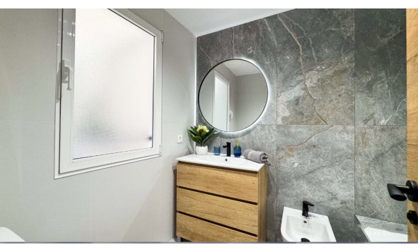 Herverkoop - 1. Appartement / flat - Torrevieja - Costa Blanca Zuid