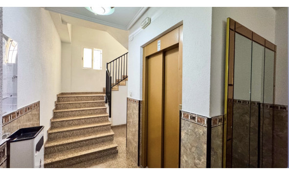 Herverkoop - 1. Appartement / flat - Torrevieja - Costa Blanca Zuid