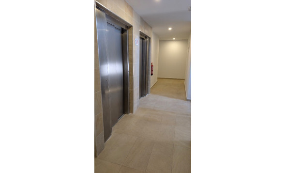 Resale - 1. Apartment / flat - Los Altos - Costa Blanca South