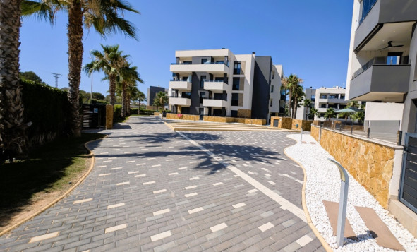 Resale - 1. Apartment / flat - Los Altos - Costa Blanca South